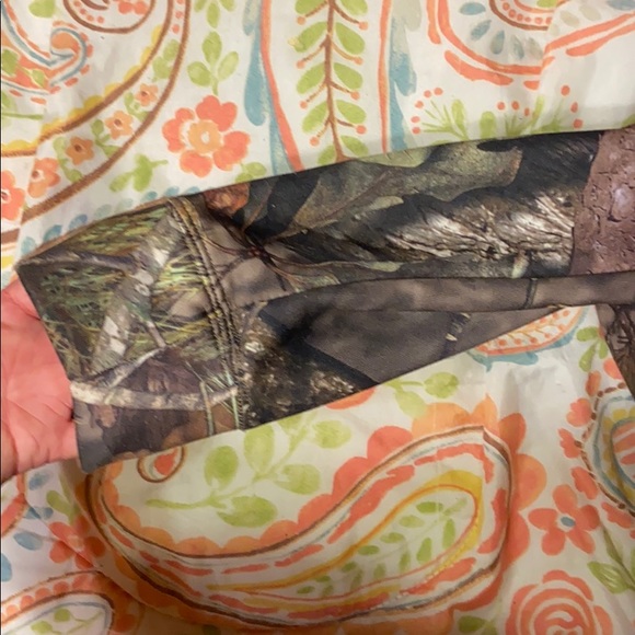 Mossy Oak hoodie - Picture 2 of 5